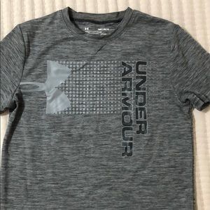 As good as new UA boys shirt